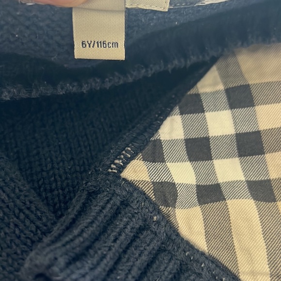 Authentic Burberry Boys Sweater - Picture 3 of 5
